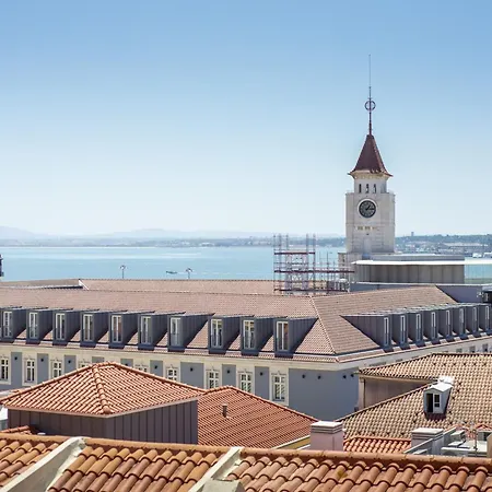 Lv Premier Bica River View *