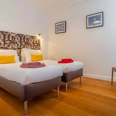 Apartment Lv Premier Bica *