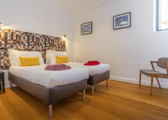 Lv Premier Bica River View *