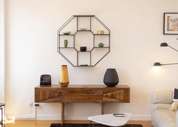 Lv Premier Bica River View Apartmán *