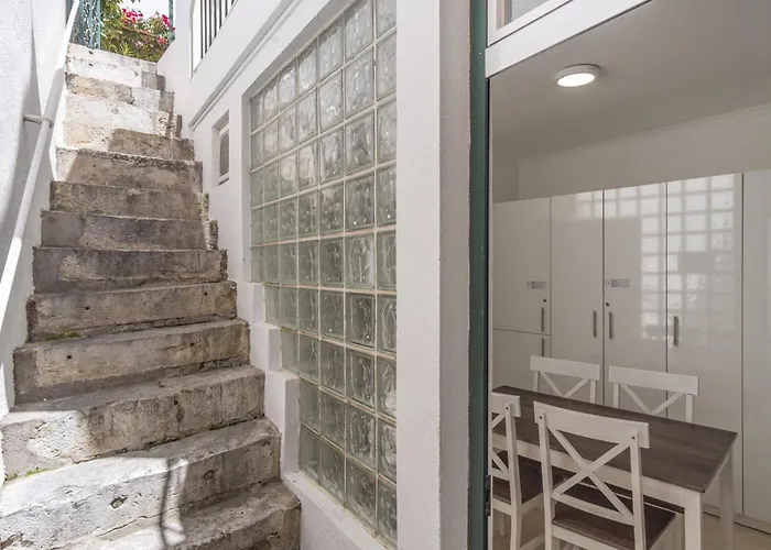 Lv Premier Bica River View Lisboa